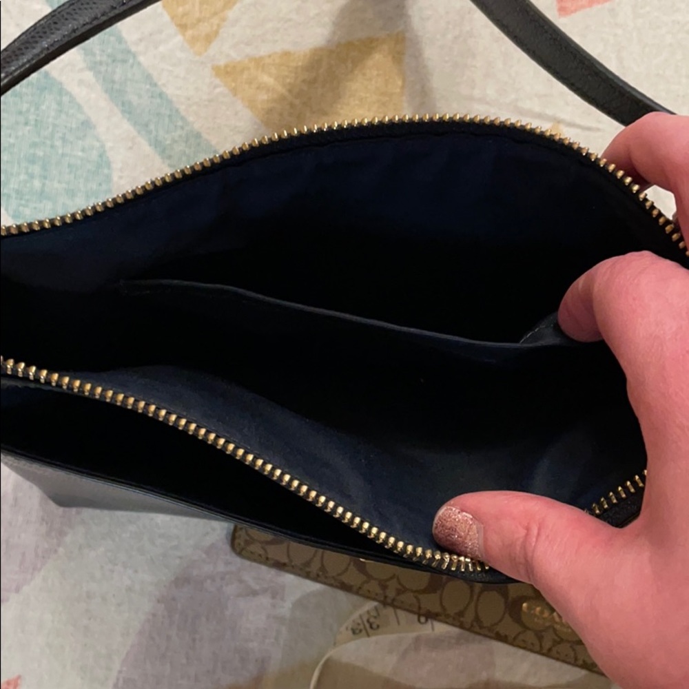 Coach Crossbody Bag - Picture 11 of 11